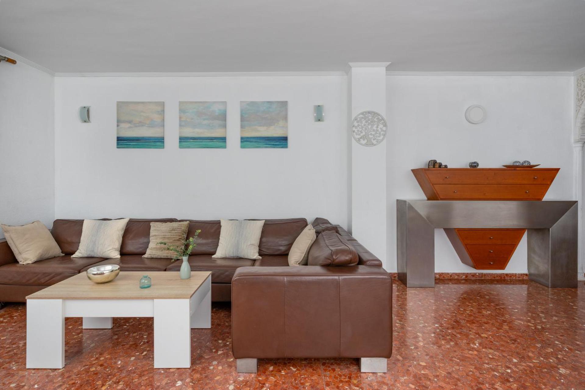 Beachfront, Two Bed- & Bathrooms, Private Parking 丰希罗拉 外观 照片